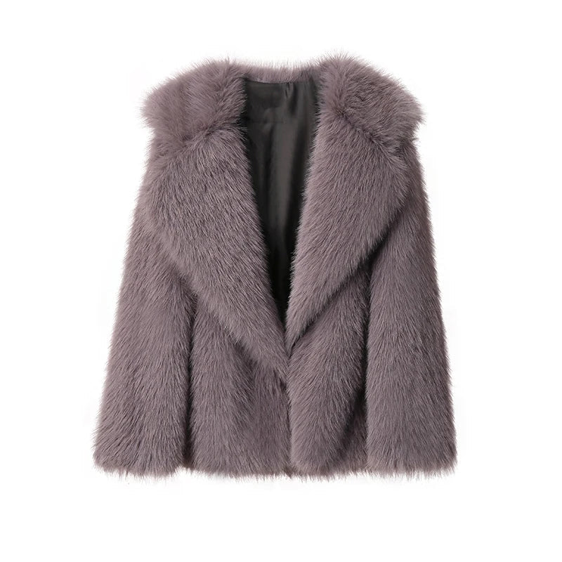 Women's Oversized Faux Fur Coat – Fluffy Winter Statement Jacket