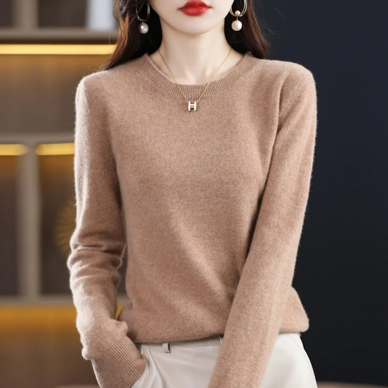 Women's Classic Crew Neck Sweater – Soft Long Sleeve Knit Pullover