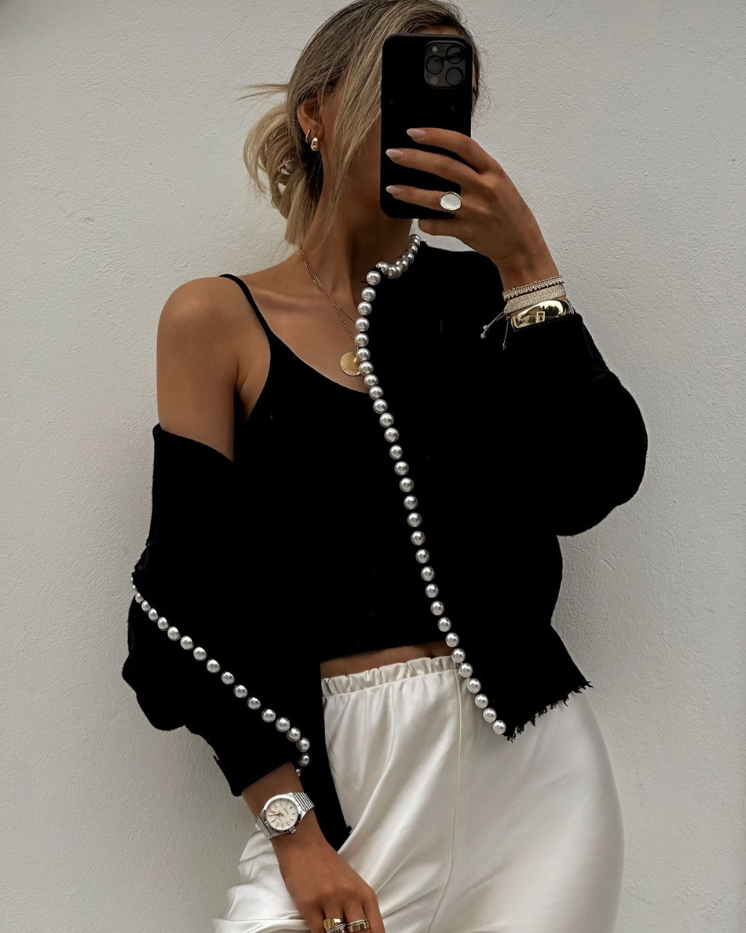 Women's Pearl Button Cardigan – V-Neck Pearl Embellished Cardigan