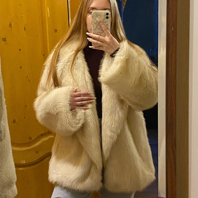 Women's Oversized Faux Fur Coat – Fluffy Winter Statement Jacket