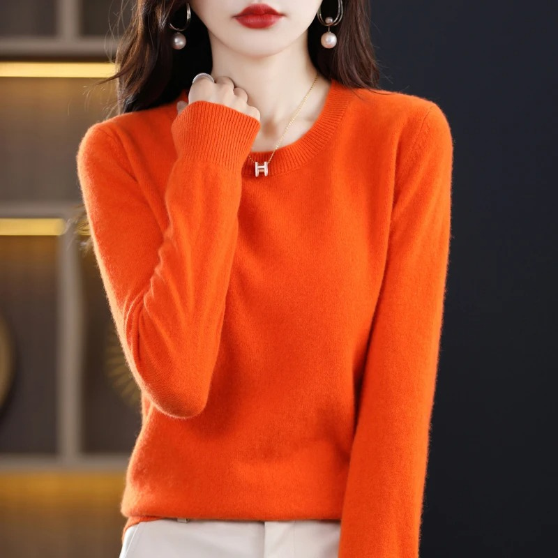 Women's Classic Crew Neck Sweater – Soft Long Sleeve Knit Pullover