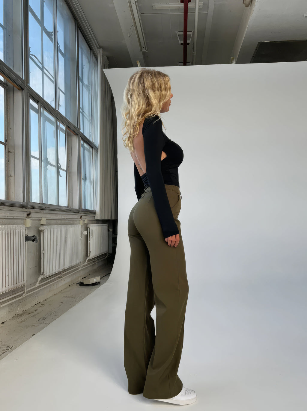 Women's Classic High Waist Trousers – Tailored Straight Leg Dress Pants