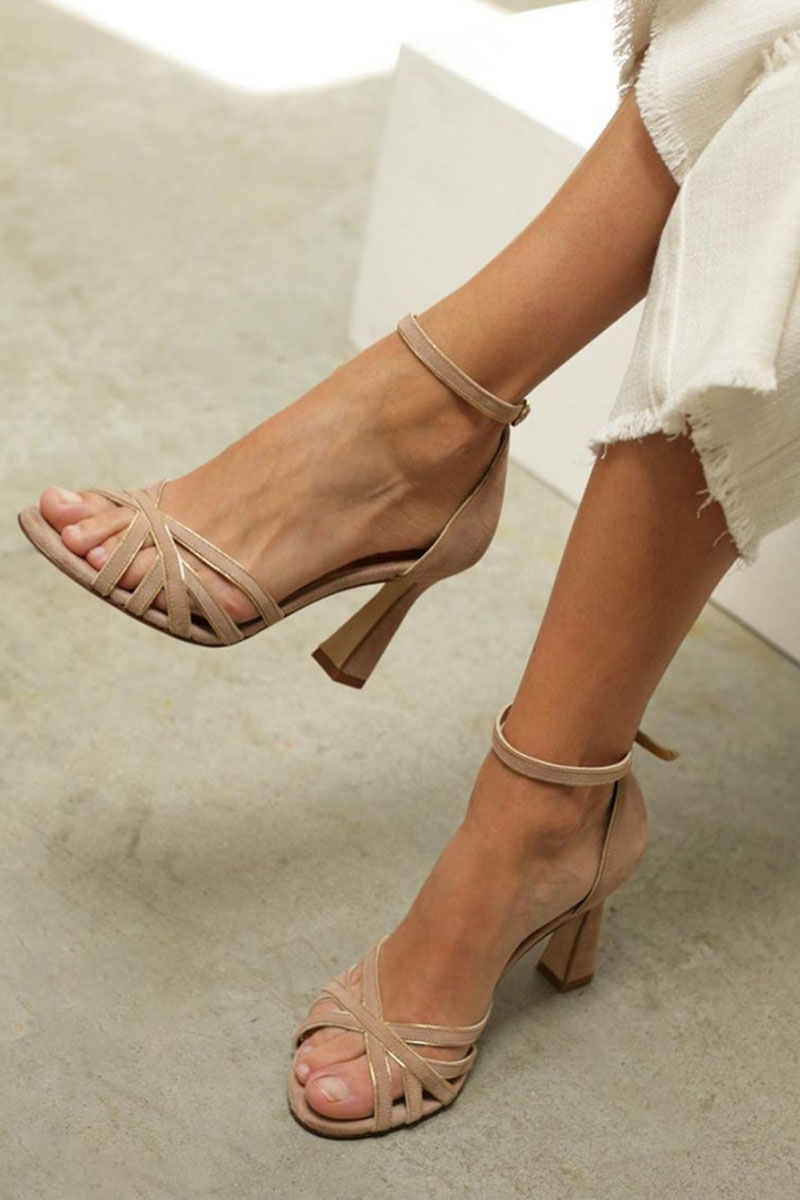 Women's Peep Toe Heels with Colorblock Design and Stable Heel