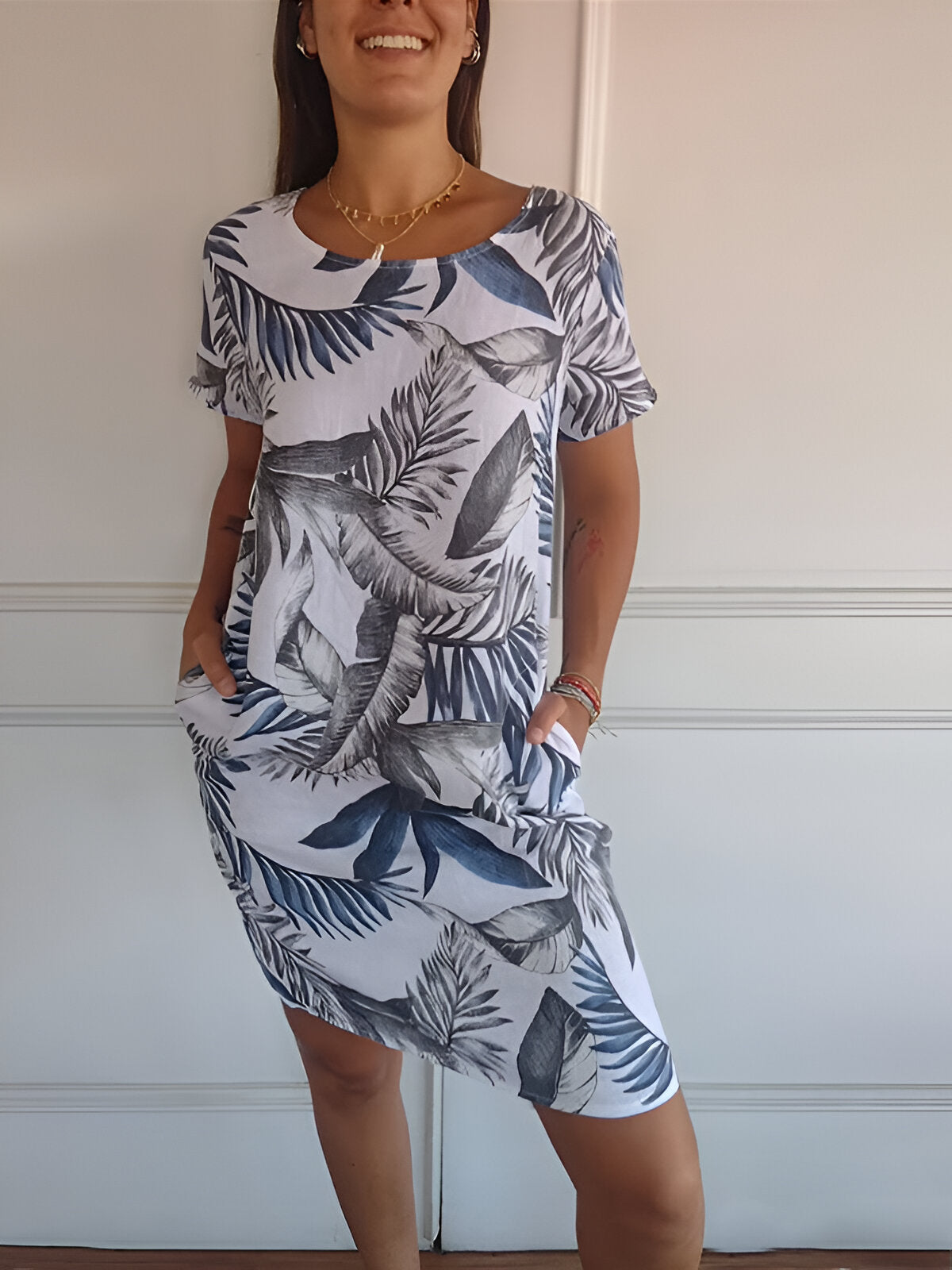 Women's Casual Dress – Elegant Everyday Dress – Noemi