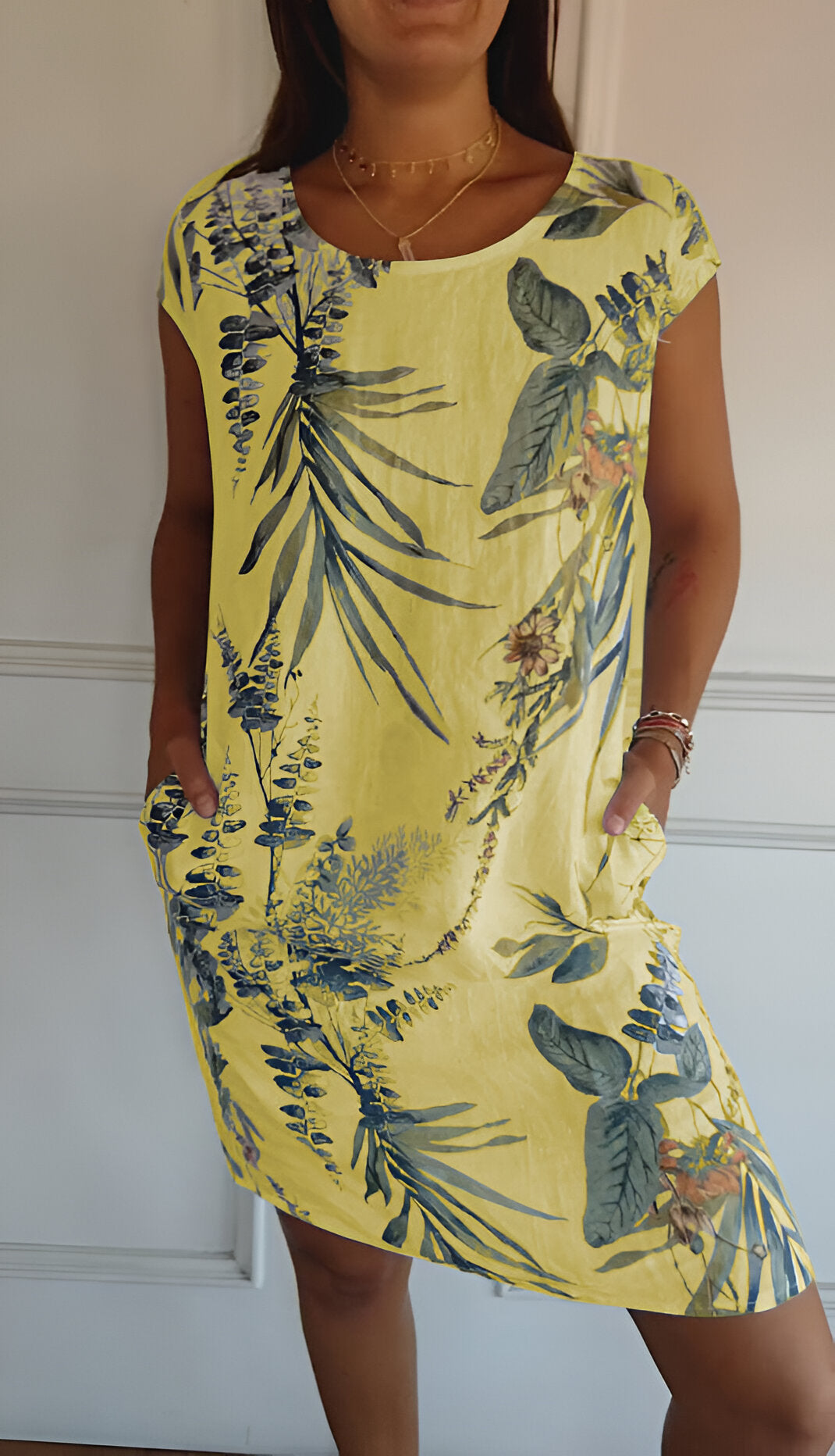 Women's Casual Dress – Elegant Everyday Dress – Noemi