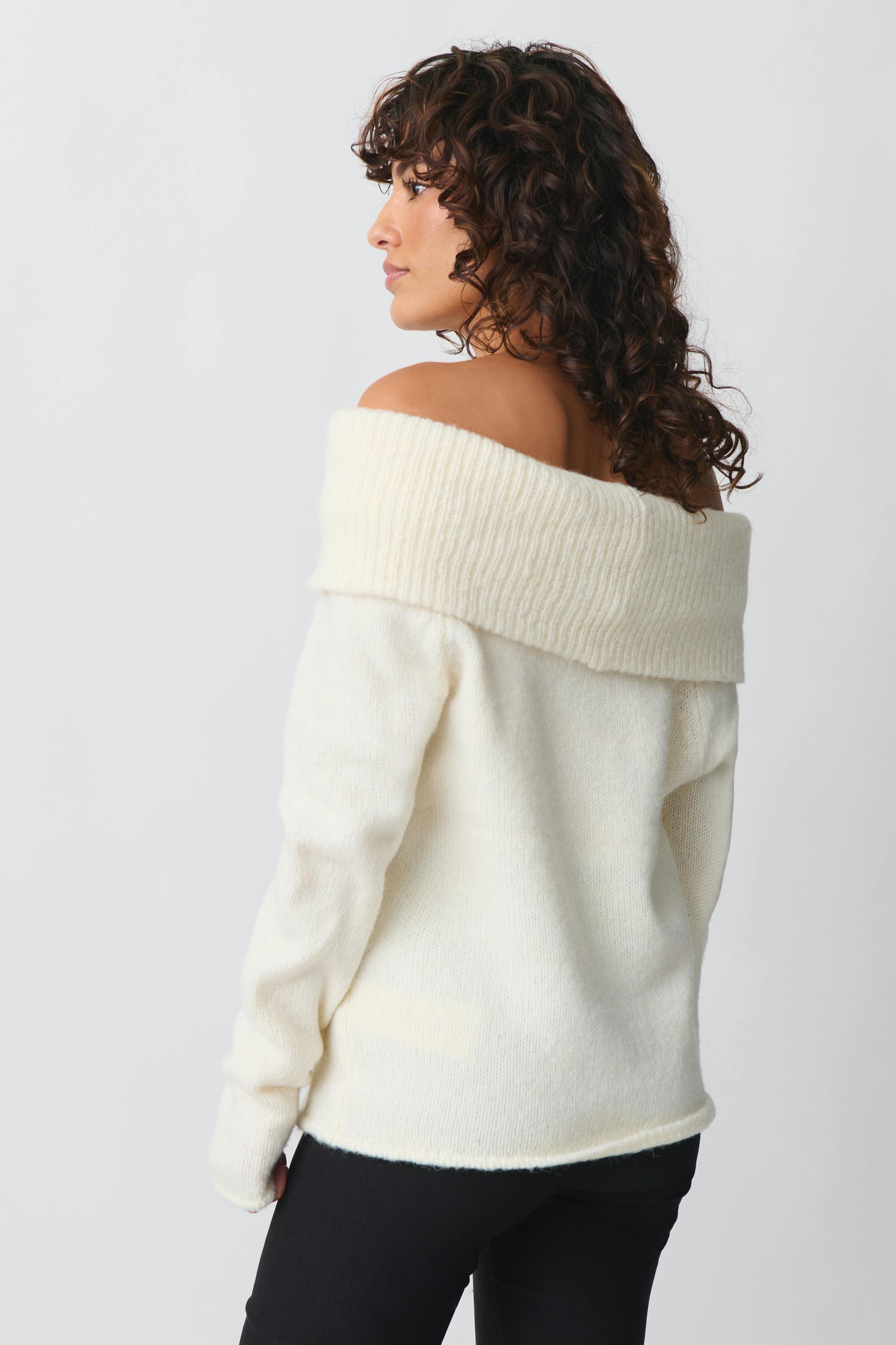 Women's Off-Shoulder Sweater – Wide Neck Long Sleeve Ribbed Sweater