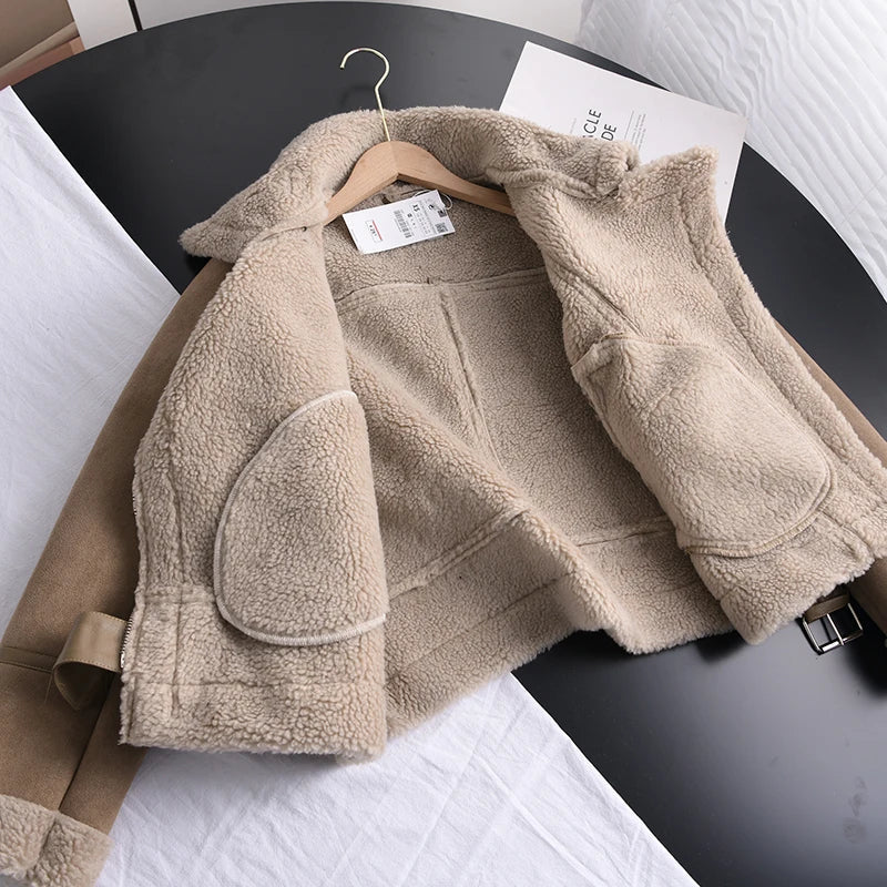 Women's Faux Shearling Jacket – Cropped Winter Aviator Jacket