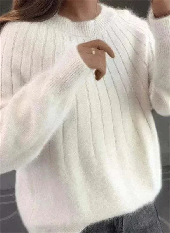 Women's Fluffy Knit Sweater – Relaxed Crew Neck Long Sleeve Pullover