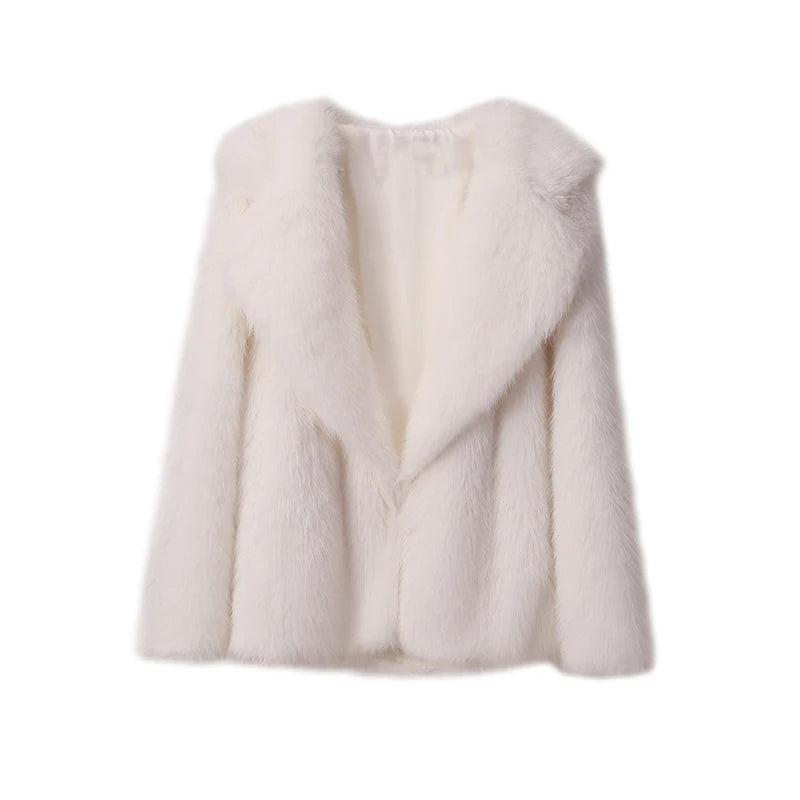 Women's Oversized Faux Fur Coat – Fluffy Winter Statement Jacket