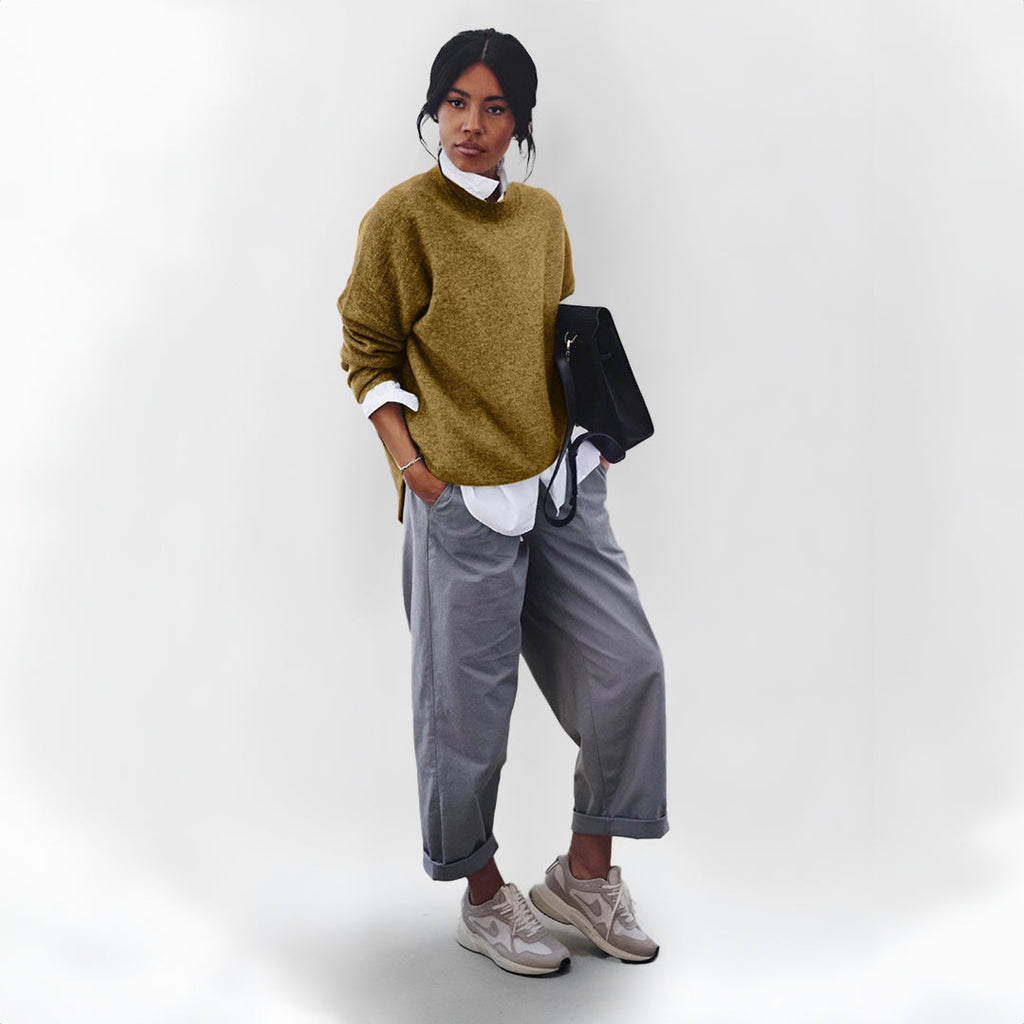 Women's Everyday Knit Sweater – Relaxed Round Neck Pullover