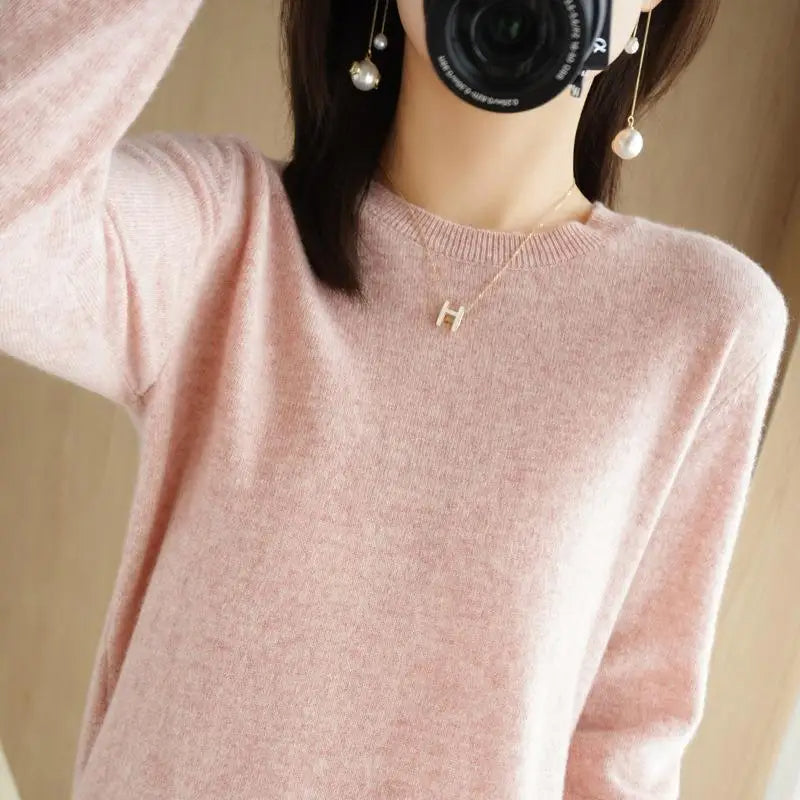 Women's Crew Neck Sweater – Lightweight Long Sleeve Knit Sweater