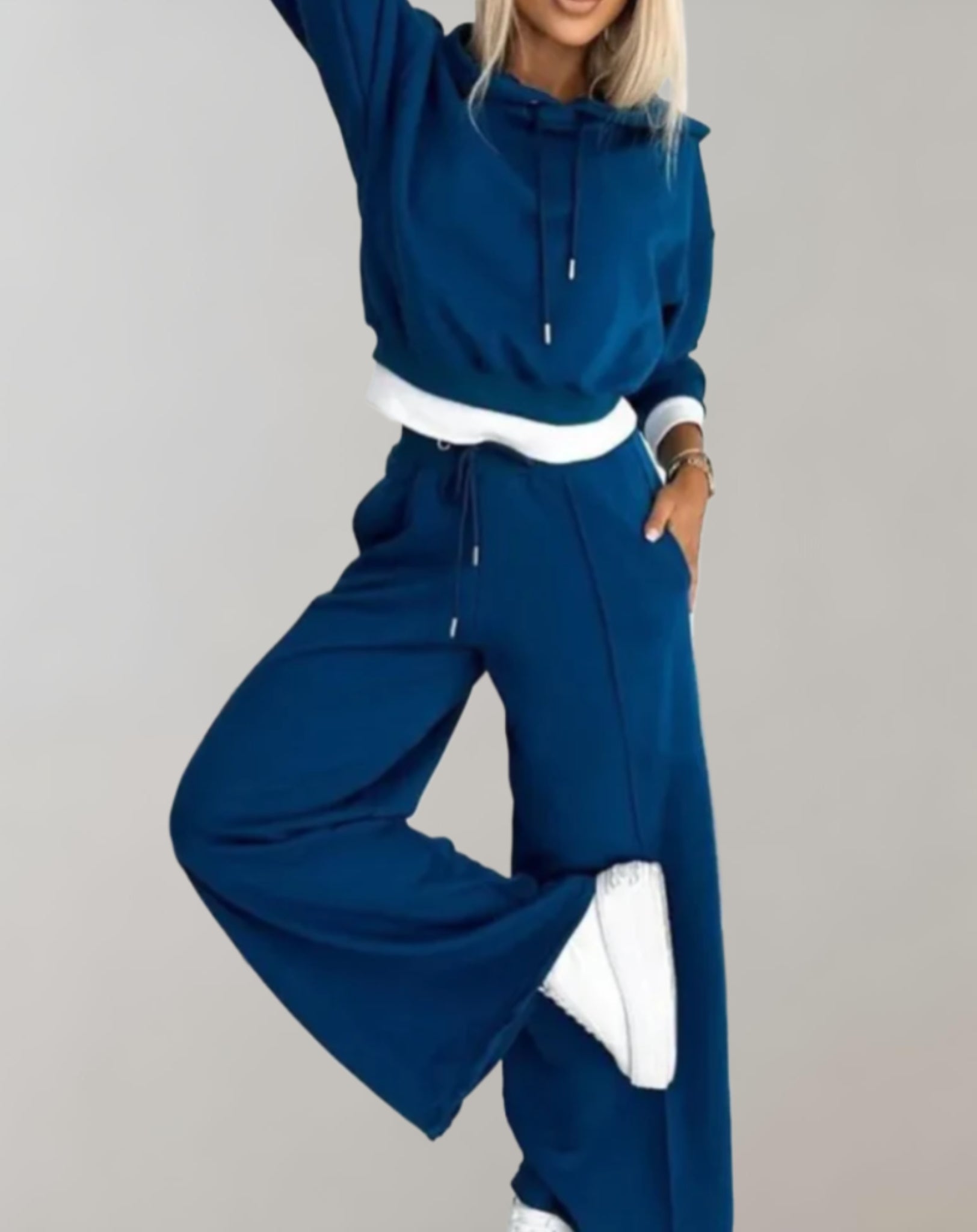 Women's Cropped Hoodie Set – High Waist Wide Leg Tracksuit