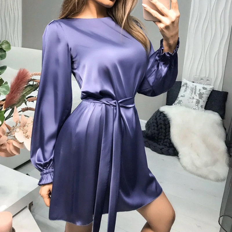 Women's Sleek Evening Dress – Classic Formal Occasion Dress