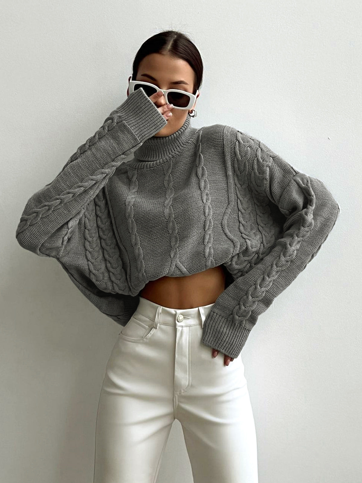 Women's Cropped Turtleneck Sweater – Oversized High Neck Ribbed Pullover