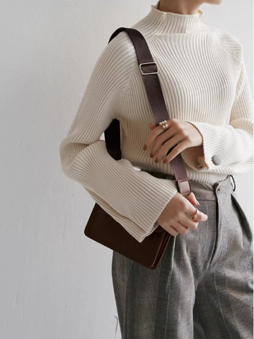 Women's Ribbed Turtleneck Sweater – Fitted High Neck Long Sleeve Pullover