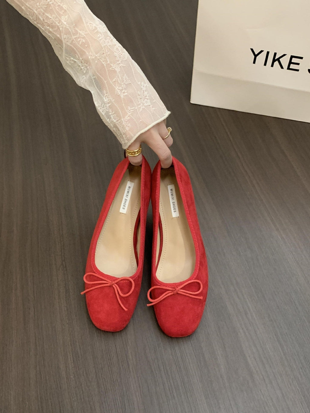 Women's Ballet Flats with Decorative Bow and Soft Insole