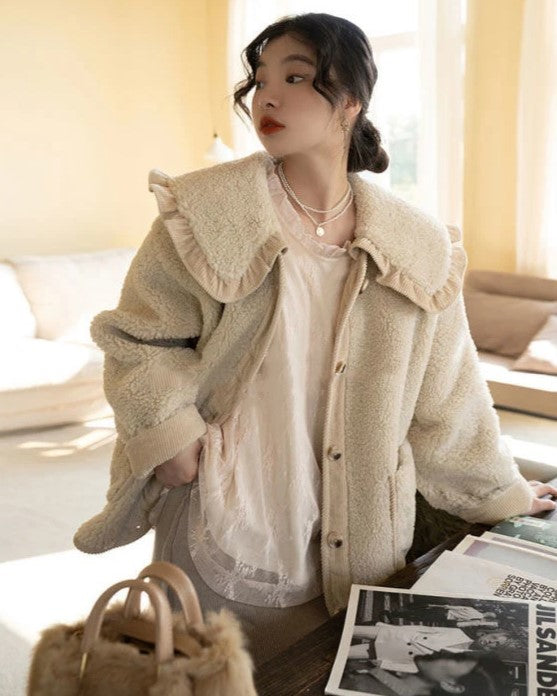 Women's Ruffle Collar Coat – Plush Relaxed Winter Jacket