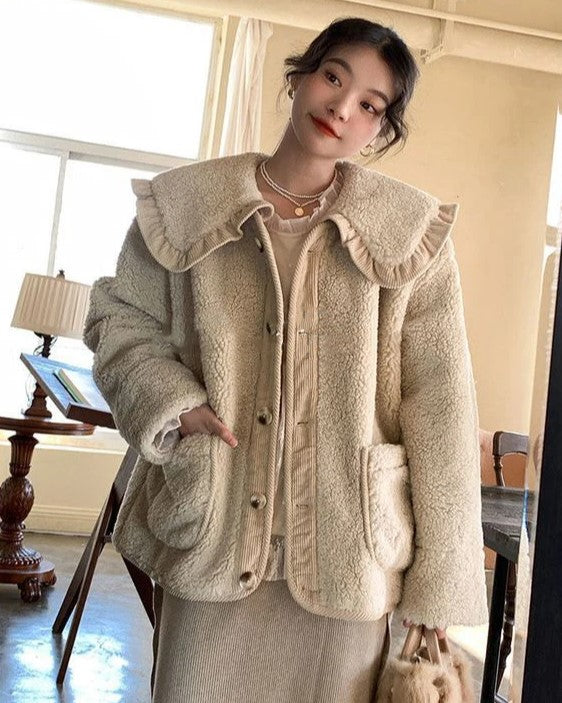 Women's Ruffle Collar Coat – Plush Relaxed Winter Jacket