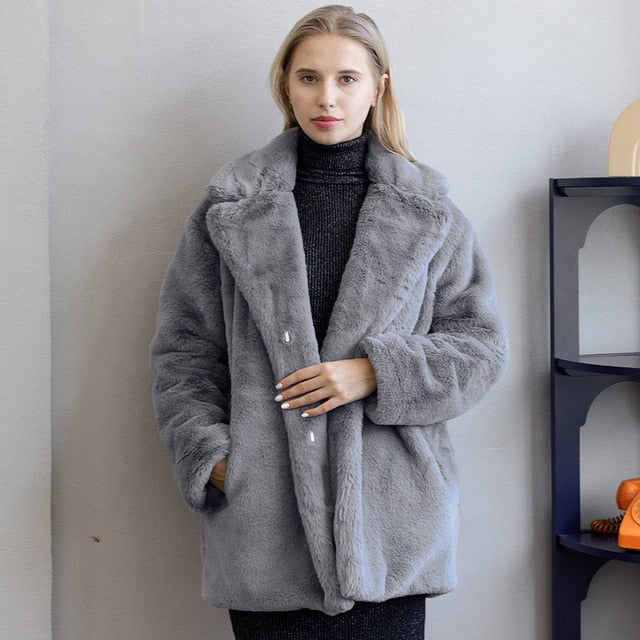Women's Faux Fur Jacket – Plush Oversized Collar Winter Coat