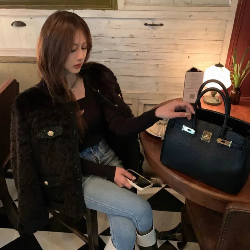 Women's Faux Fur Collar Coat – Cropped Plush Winter Jacket