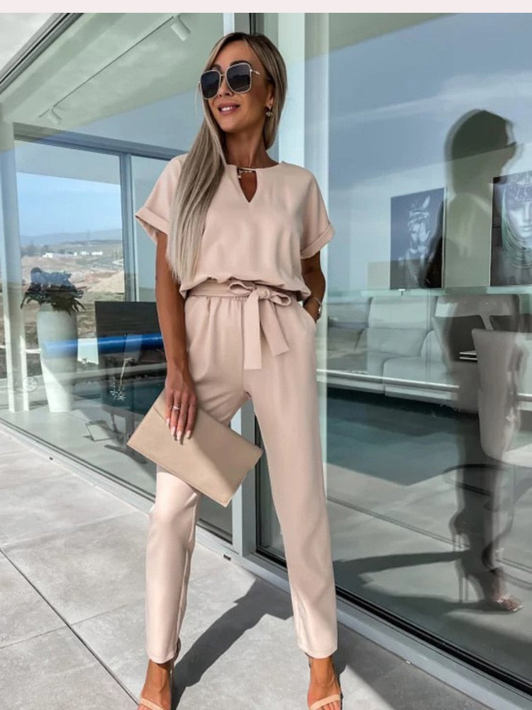 Women's Short Sleeve Wide Leg Jumpsuit – Tie Waist Round Neck Jumpsuit