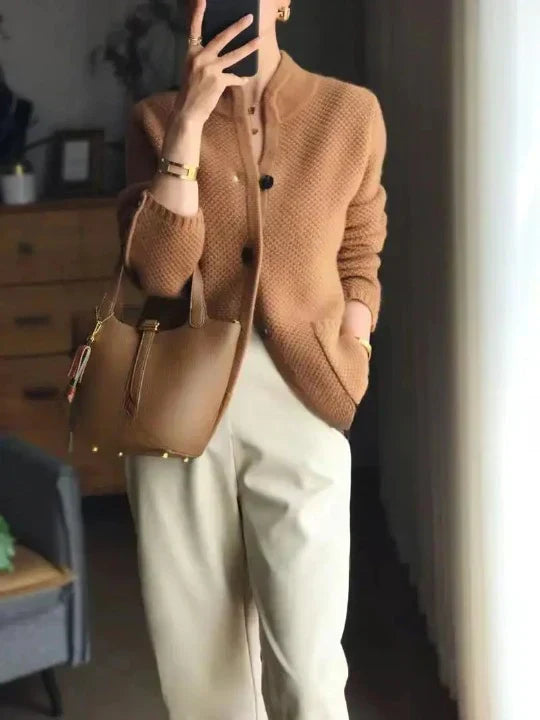 Women's Classic Crew Neck Sweater – Lightweight Long Sleeve Knit Pullover