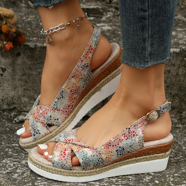 Women's Comfort Sandals with Double Straps and Flexible Footbed