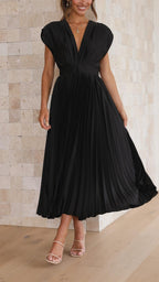 Women's Pleated Maxi Dress – Flowing Occasion Dress