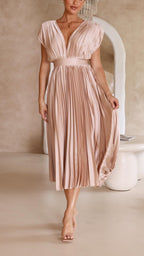 Women's Pleated Maxi Dress – Flowing Occasion Dress