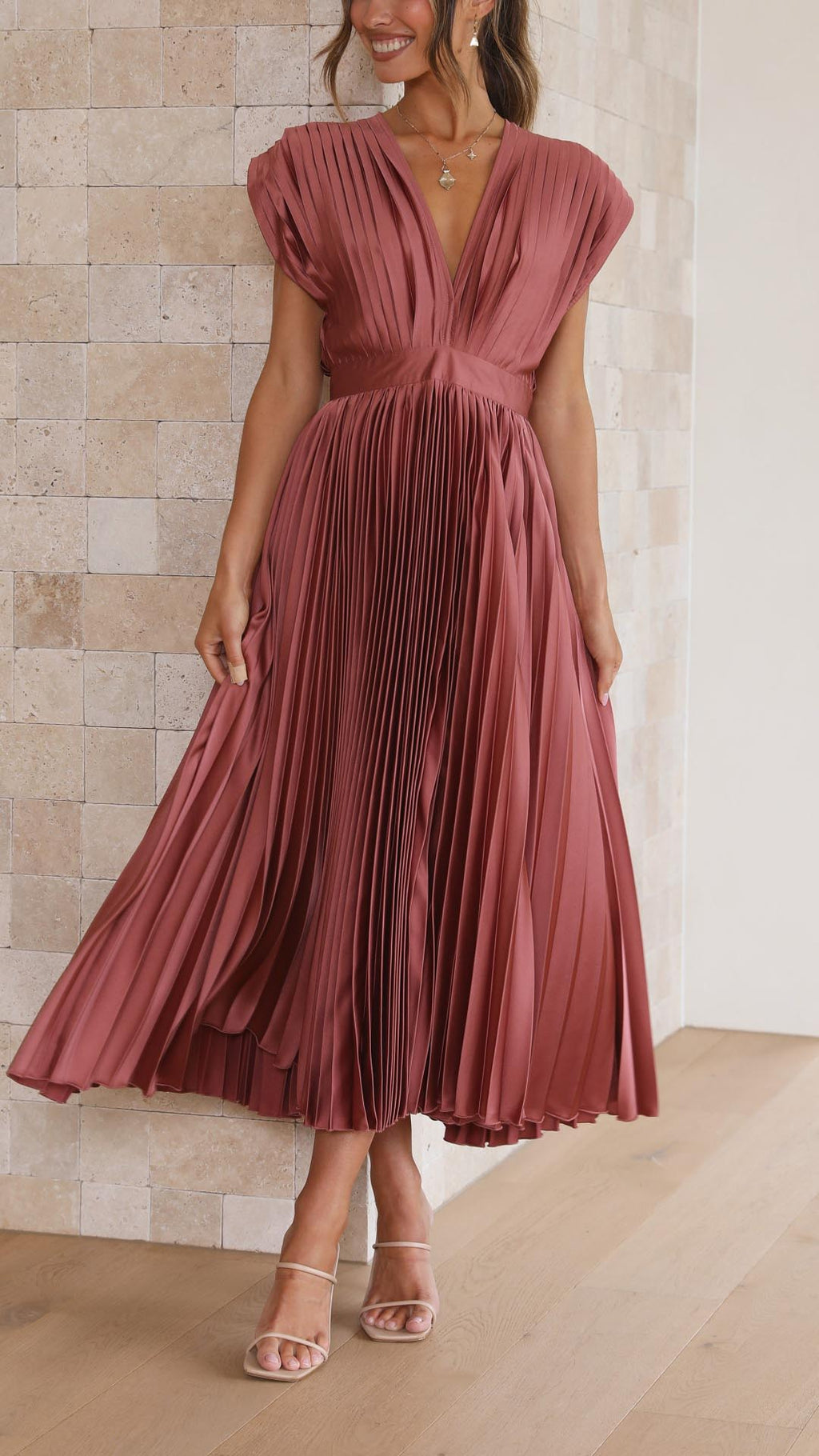 Women's Pleated Maxi Dress – Flowing Occasion Dress