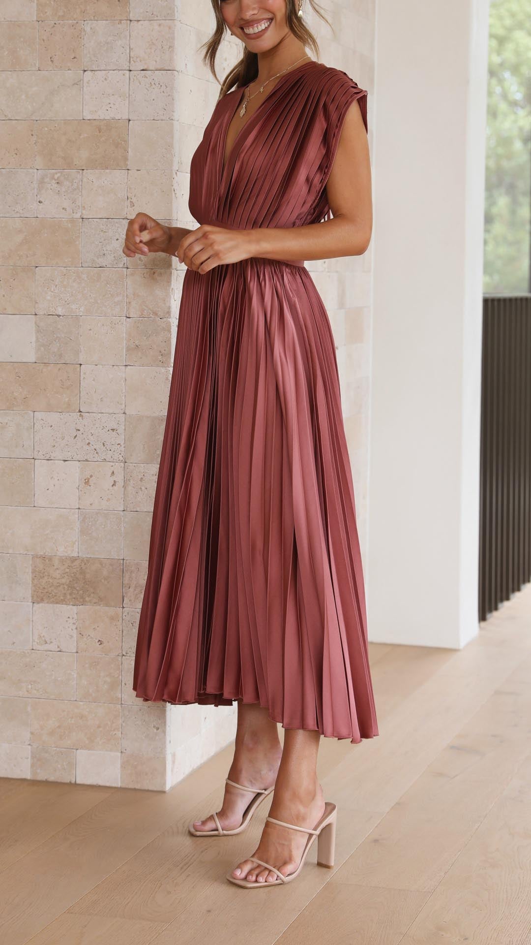 Women's Pleated Maxi Dress – Flowing Occasion Dress