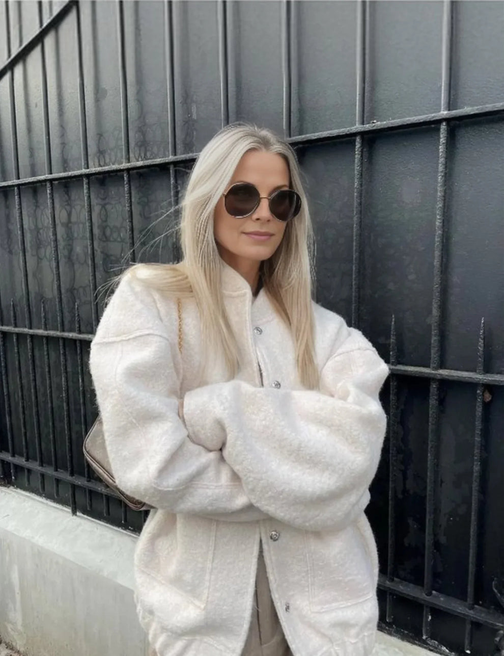Women's Oversized Bomber Jacket – Relaxed Fit Zip-Up Jacket