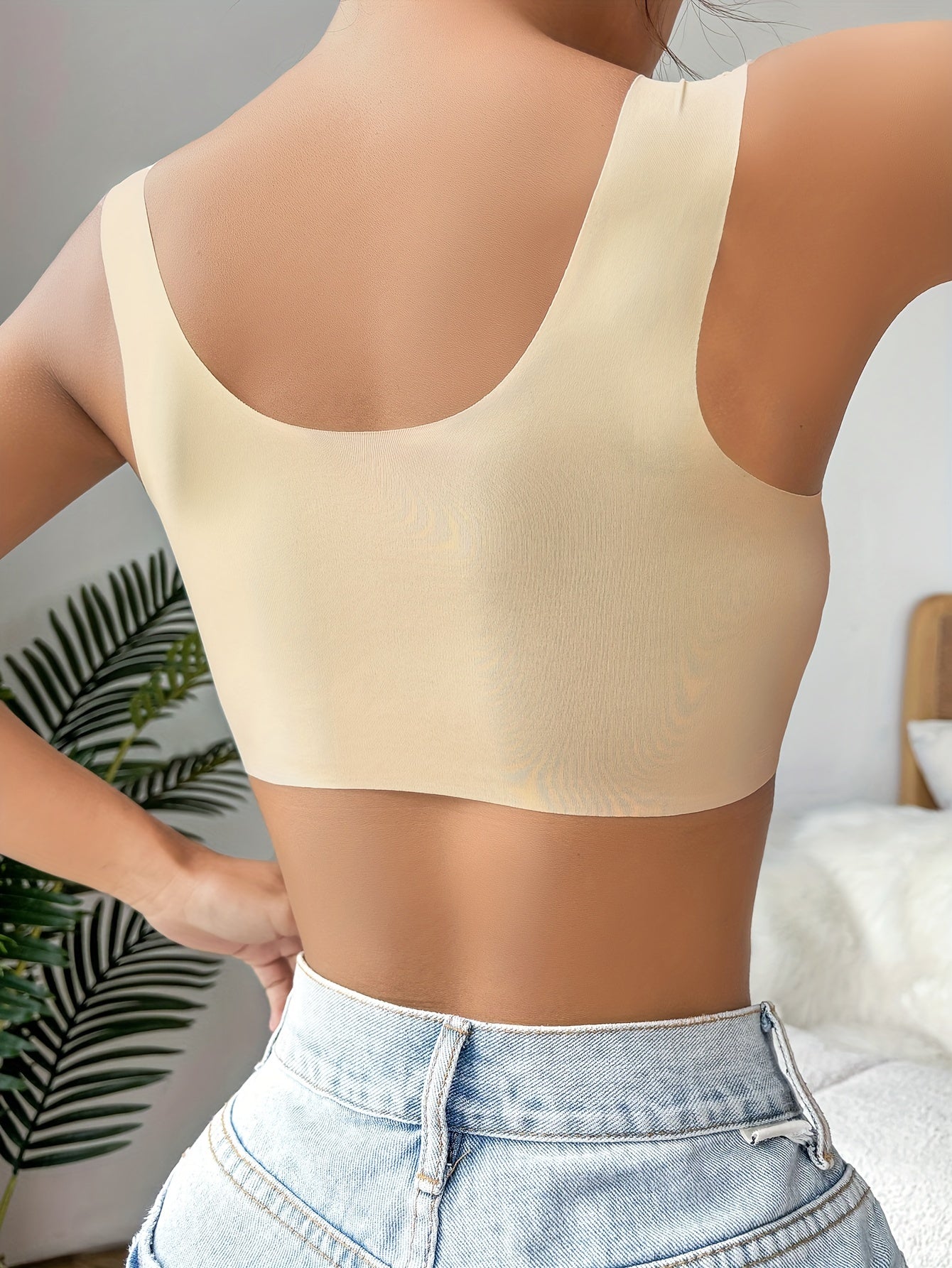Women's Front Closure Wireless Bra – Adjustable Everyday Support Bra