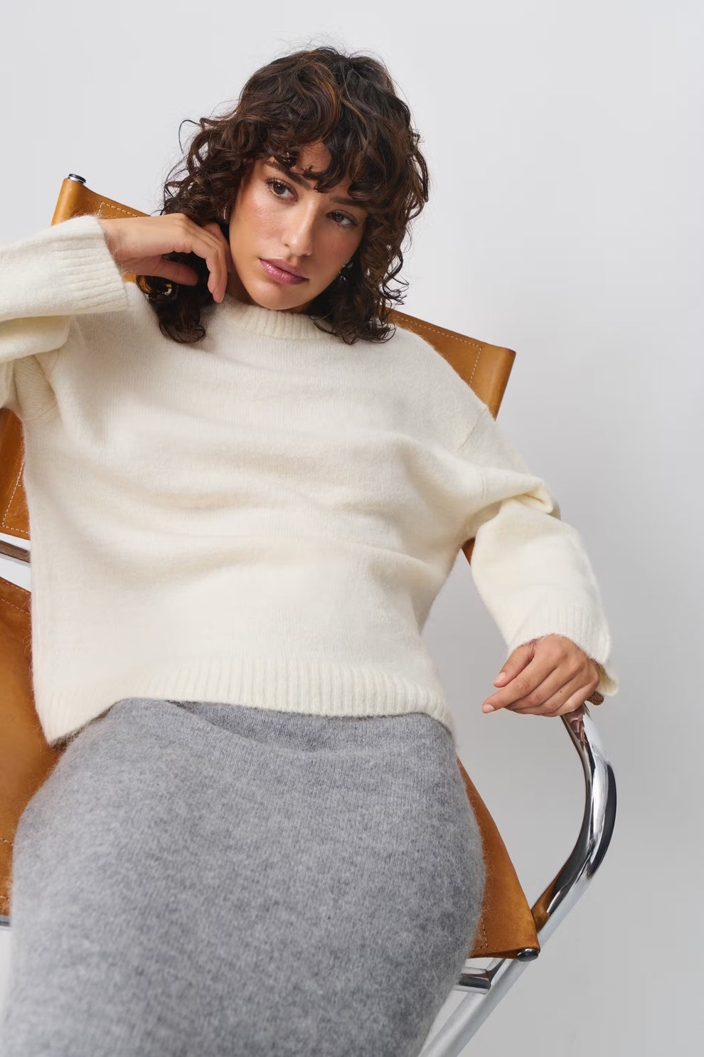Women's Balloon Sleeve Sweater – Oversized Round Neck Knit Pullover