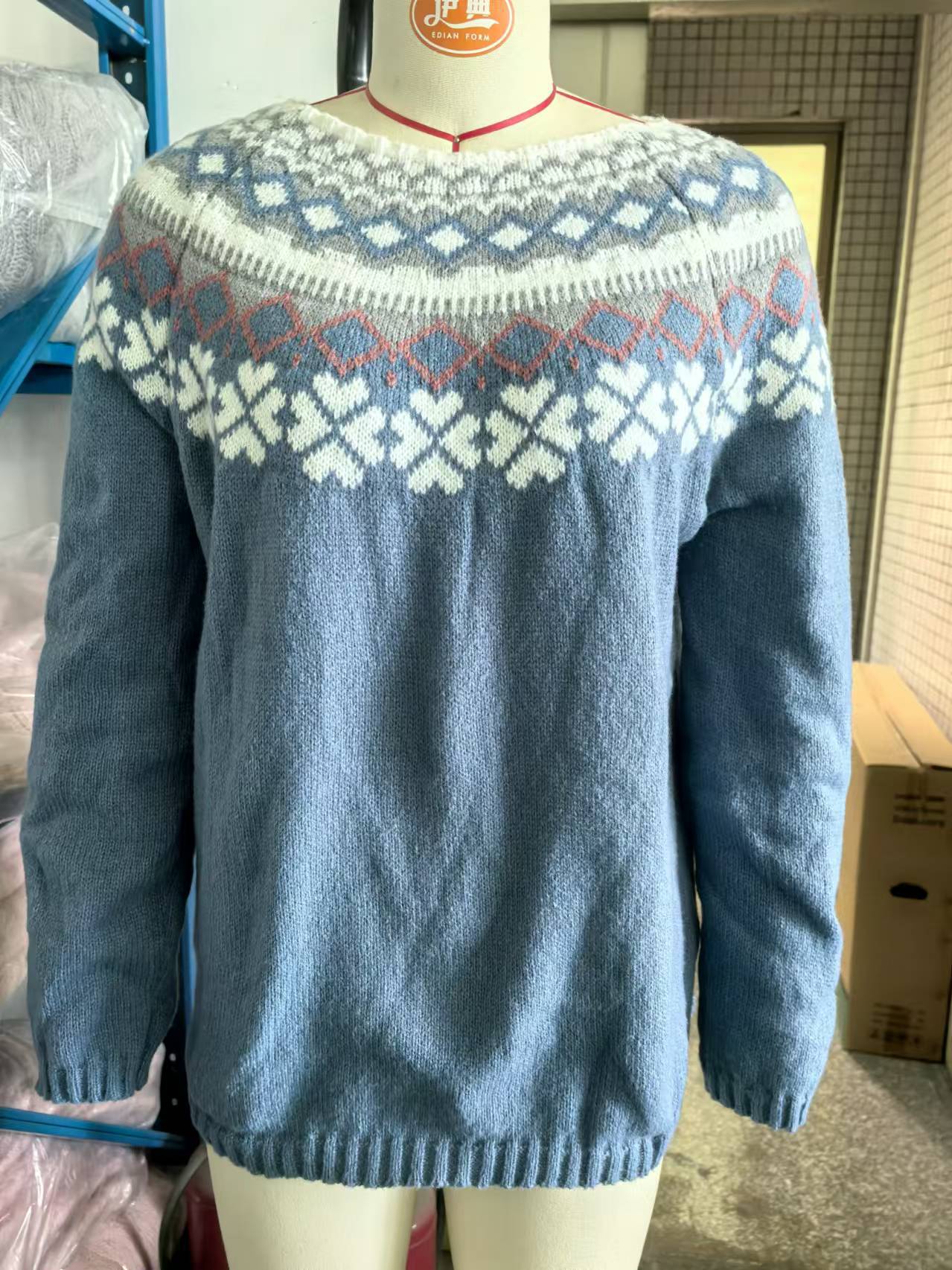 Women's Reindeer Christmas Sweater – Festive Knitted Holiday Sweater