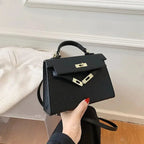 Women's Elegant Handbag – Classic Faux Leather Handbag – Raegan
