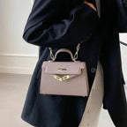 Women's Elegant Handbag – Classic Faux Leather Handbag – Raegan