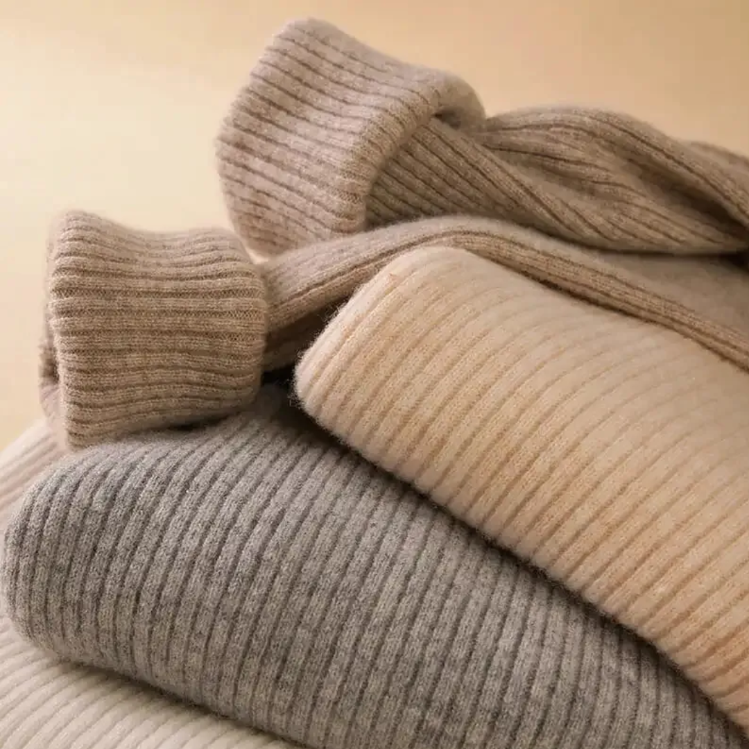 Women's Turtleneck Sweater – Classic Roll Neck Winter Sweater