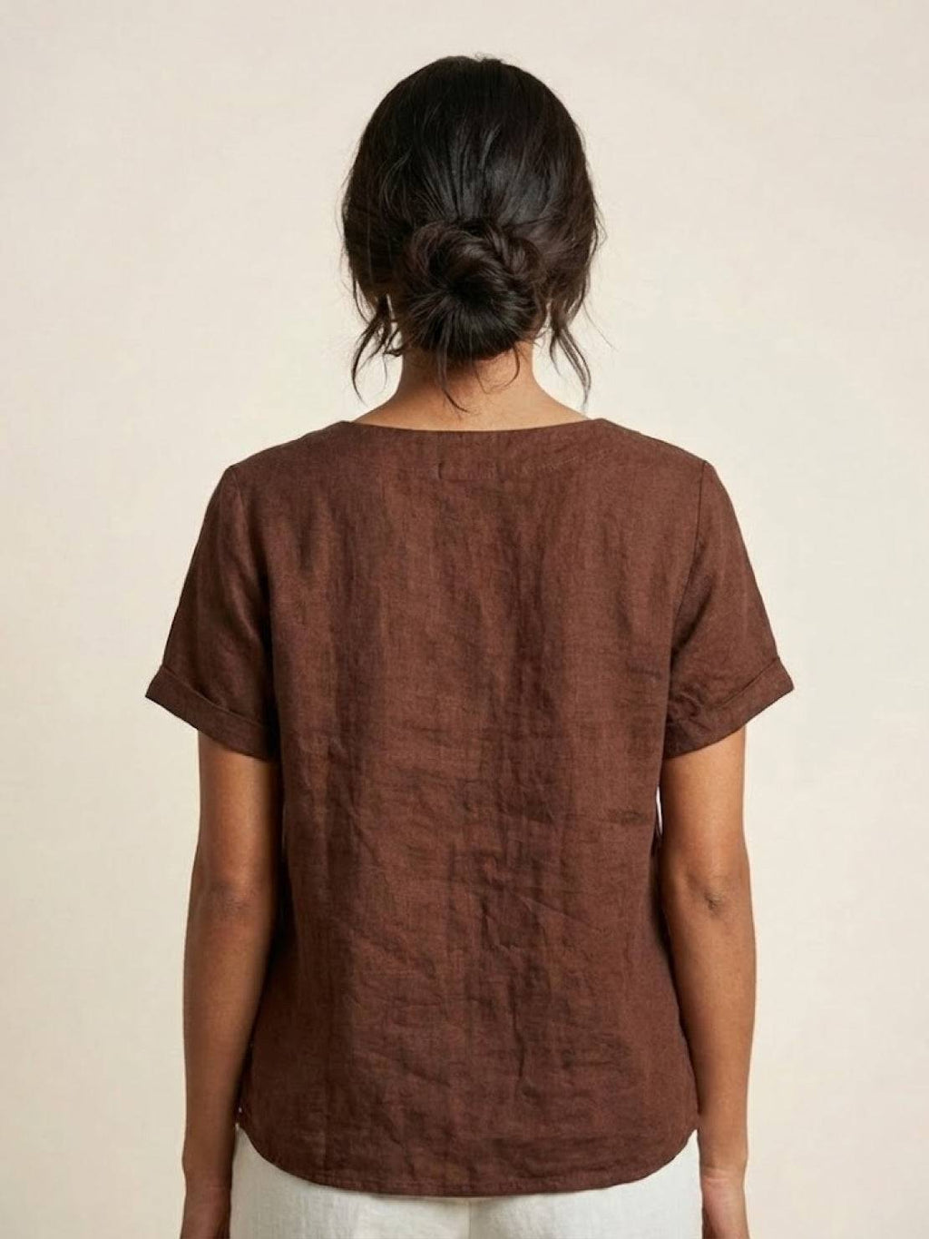 Women's Button Blouse with Crew Neck and Relaxed Silhouette