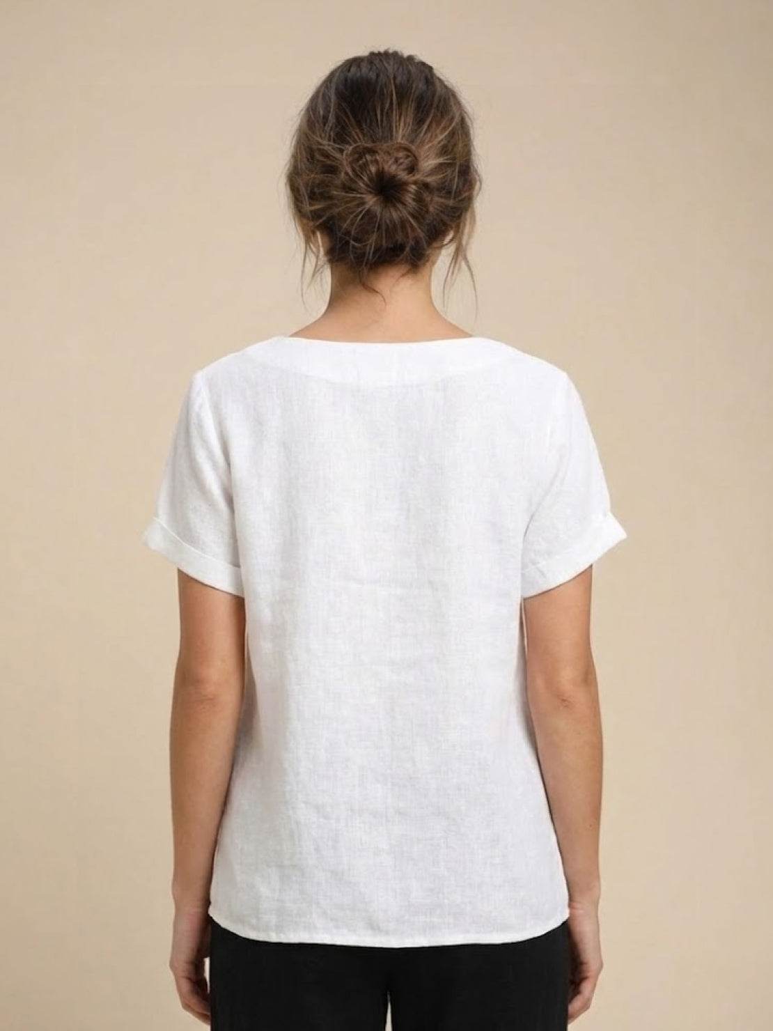 Women's Button Blouse with Crew Neck and Relaxed Silhouette