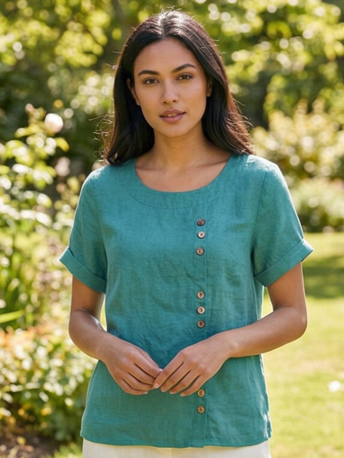 Women's Button Blouse with Crew Neck and Relaxed Silhouette