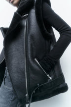 Women's Faux Leather Gilet – Fur Lined Sleeveless Winter Vest