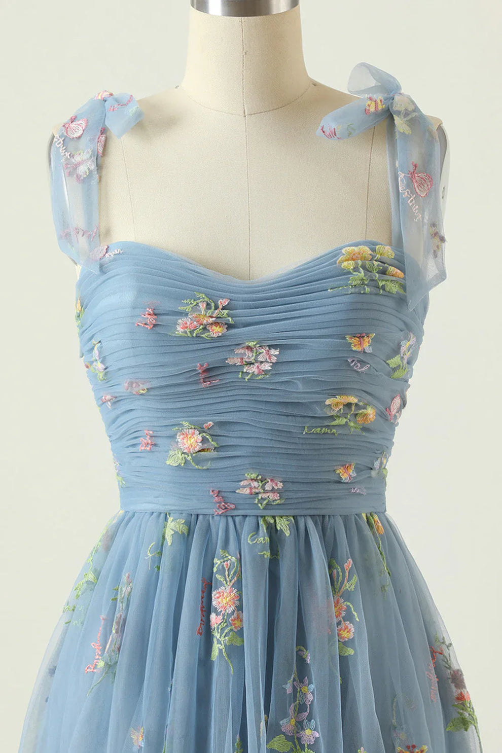 Women's Floral Embroidered Gown – Tulle A-Line Formal Evening Dress