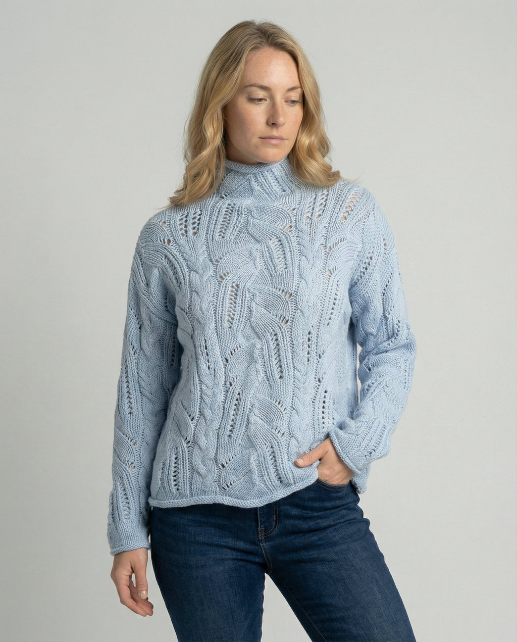 Women's Minimalist Knit Sweater – Classic Crew Neck Long Sleeve Pullover