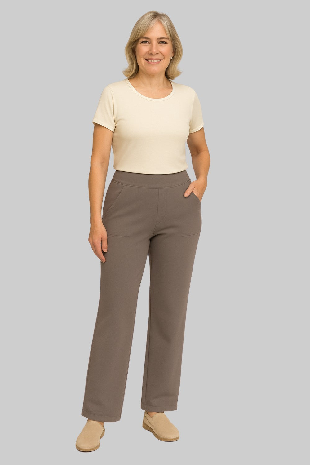 Women's Pull-On Pants – Stretch Travel Pants